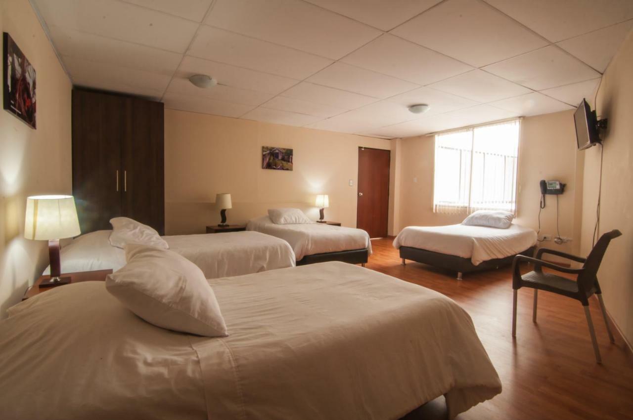 Sausalito Hostel Попаян Екстериор снимка