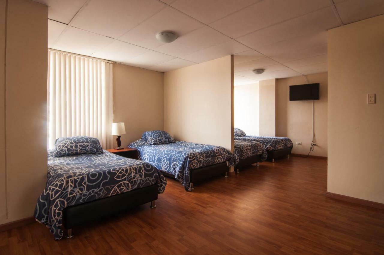 Sausalito Hostel Попаян Екстериор снимка